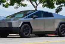 Cybertruck Receives Full Self-Driving Capability Under Supervision news-01102024-015138