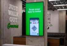 Amazon Closes Cashierless Convenience Stores: TechCrunch. news-04102024-212934