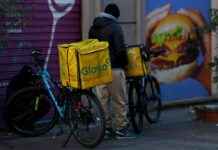 Glovo Adapts to Spain’s Riders Law, Plans to Hire Thousands of Couriers news-03122024-153459