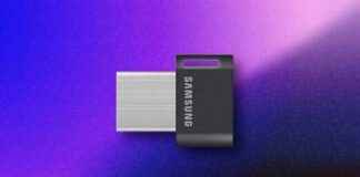 Get Samsung’s 128GB Flash Drive for $15 – Limited Time Offer get-samsungs-128gb-flash-drive-for-15-limited-time-offer